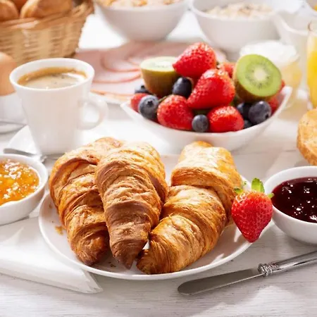 ゲストハウス Settanni Sea