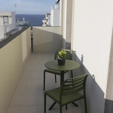 Settanni Sea 4*