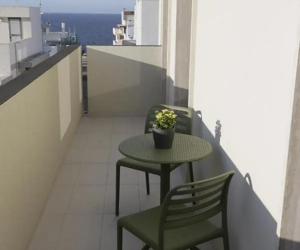 Settanni Sea 4*